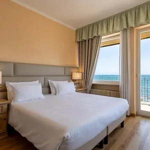 Palace 4* Diano Marina
