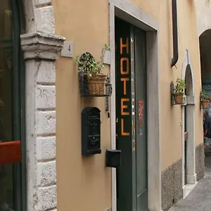 Modena Old Town 2* Malcesine